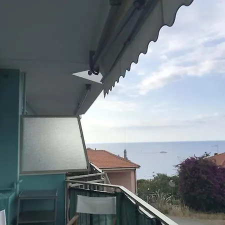 Casa Daniela * Costarainera